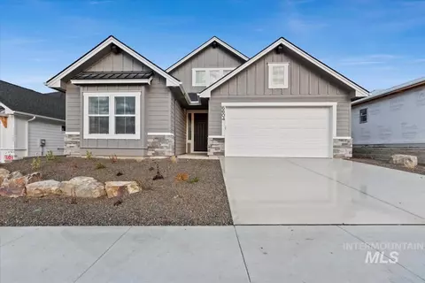 6627 N Good Dr, Eagle, ID 83629