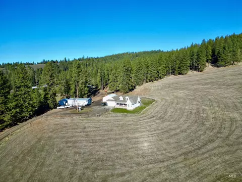 103 Llama Ln, Kamiah, ID 83536
