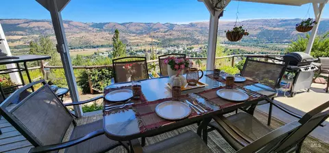 Dining - 831 Crest Dr, Kamiah, ID 83536 photo 5 of 5