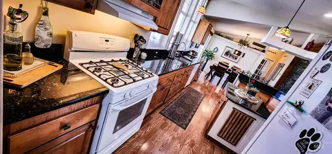 Kitchen - 831 Crest Dr, Kamiah, ID 83536 photo 6 of 7