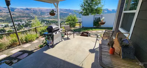 Exterior - 831 Crest Dr, Kamiah, ID 83536 photo 6 of 13