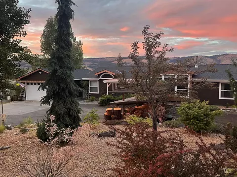 Exterior - 831 Crest Dr, Kamiah, ID 83536 photo 2 of 13