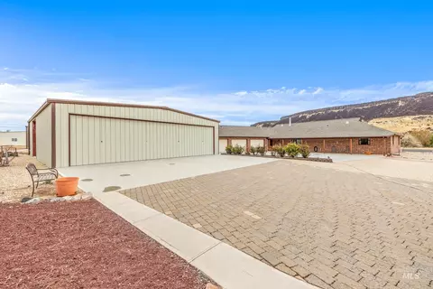 Exterior - 10514 Airpark Loop, Melba, ID 83641 photo 5 of 7