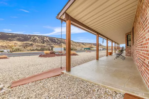 Exterior - 10514 Airpark Loop, Melba, ID 83641 photo 6 of 7