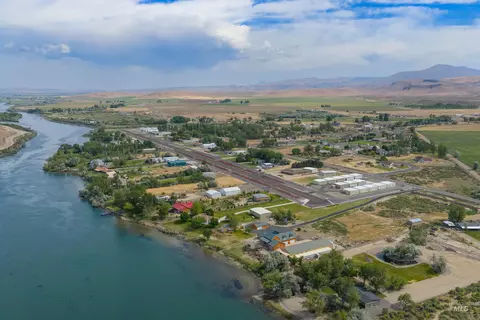 View/Area - 10514 Airpark Loop, Melba, ID 83641 photo 2 of 8