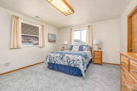 Bedroom - 10514 Airpark Loop, Melba, ID 83641 photo 2 of 3