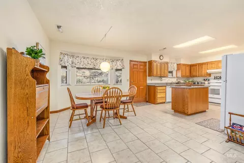 Dining - 10514 Airpark Loop, Melba, ID 83641 photo 1 of 2