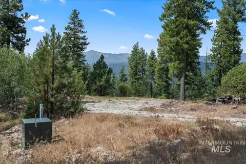 100 Coit Dr, Cascade, ID 83611 photo 9