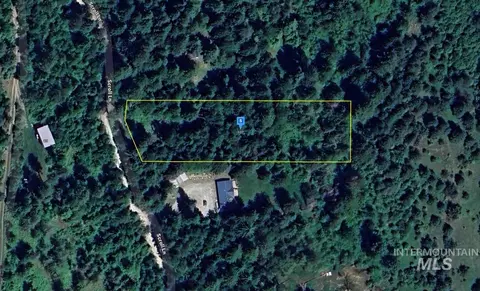 107 Scott Ln, Sandpoint, ID 83864 photo 1