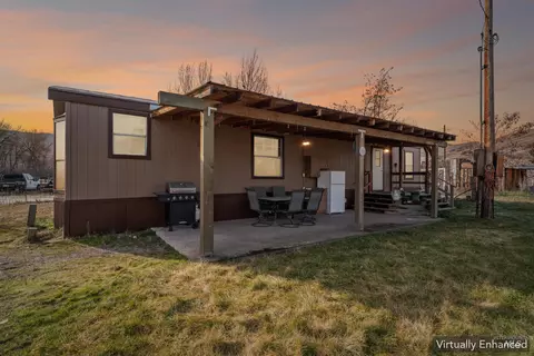 131 Adams St, Horseshoe Bend, ID 83629