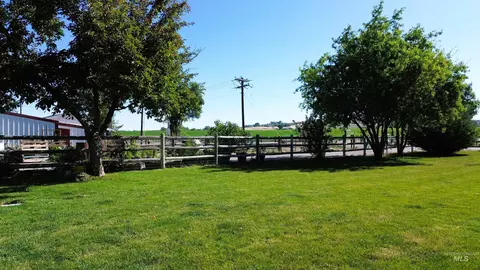 Exterior - 16985 Garnet Rd, Wilder, ID 83676 photo 18 of 18