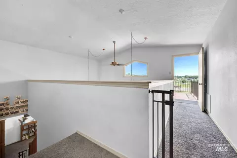 Entry Way - 16985 Garnet Rd, Wilder, ID 83676 photo 1 of 3