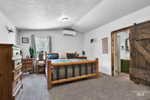 Bedroom - 16985 Garnet Rd, Wilder, ID 83676 photo 1 of 2