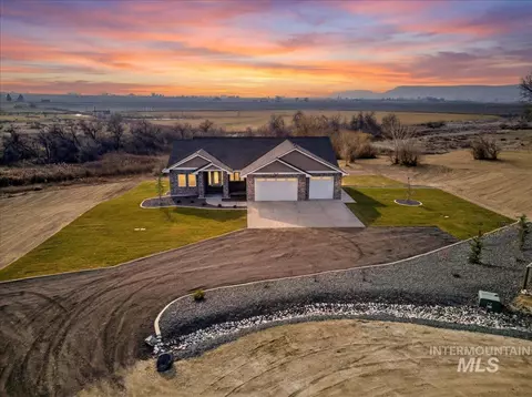 25701 Clydesdale Ln, Parma, ID 83660