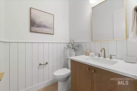 Bath - 7326 W Runner Stone St, Eagle, ID 83616 photo 1 of 7