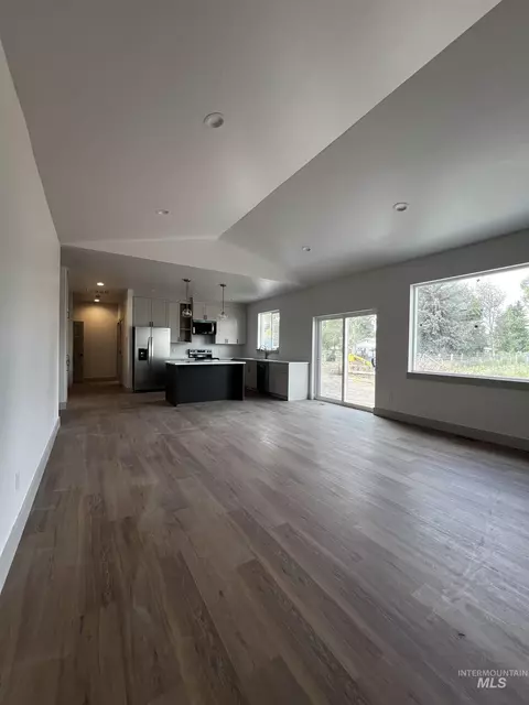 Other - 516 Maple Ct, Genesee, ID 83832 photo 3 of 10
