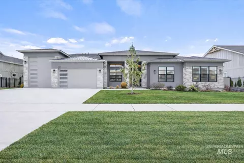 207 S Eagles Roost Way, Eagle, ID 83616