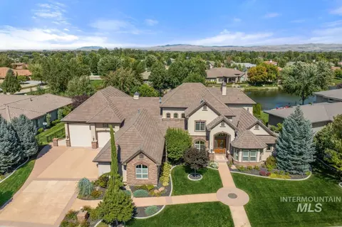 1046 W Sherington Dr, Eagle, ID 83616