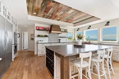 10200 W Scenic Vw, Star, ID 83669