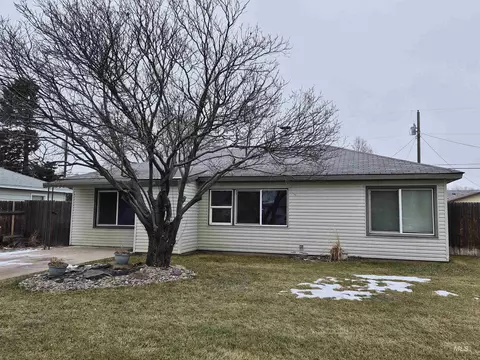 1030 Everett Ave, Pocatello, ID 83201