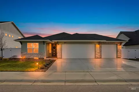 8087 Tandy Cove St, Middleton, ID 83644