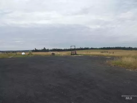 414 Wood St, Weippe, ID 83553 photo 6