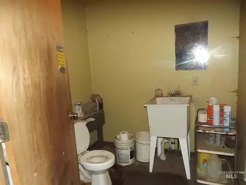 414 Wood St, Weippe, ID 83553 photo 32