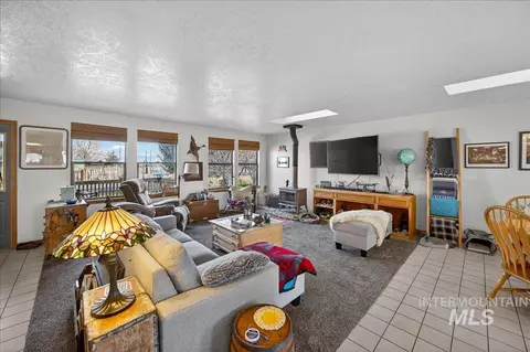Living - 1015 S Main St, Star, ID 83669 photo 2 of 2