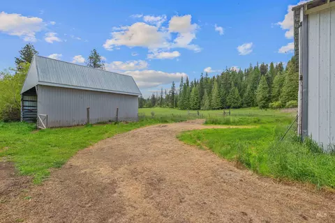 Exterior - 478 And 716 Three Bear Rd, Kendrick, ID 83537 photo 14 of 16