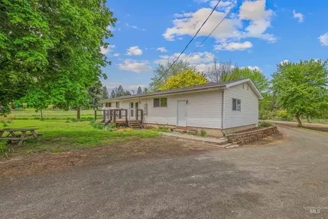 Exterior - 478 And 716 Three Bear Rd, Kendrick, ID 83537 photo 8 of 16