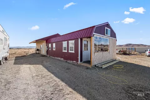 170 W Horseshoe Lp, Fairfield, ID 83327