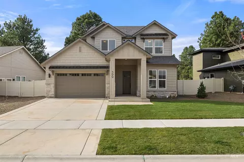 611 N Hiltonhead Way, Eagle, ID 83616