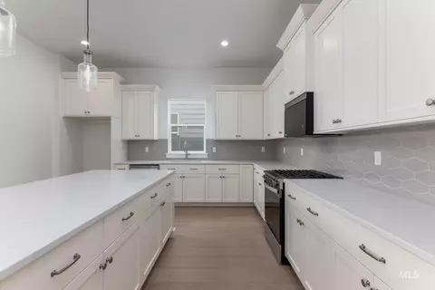 2287 N Leatherwood Pl, Star, ID 83669
