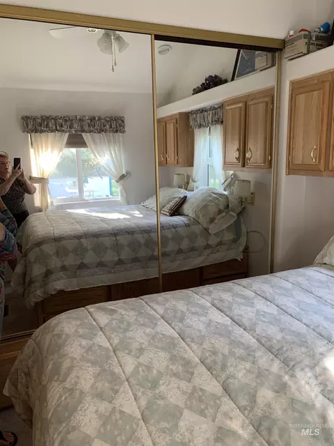 Bedroom - 514 E13 Sawyer St #E13, Cascade, ID 83611 photo 2 of 4