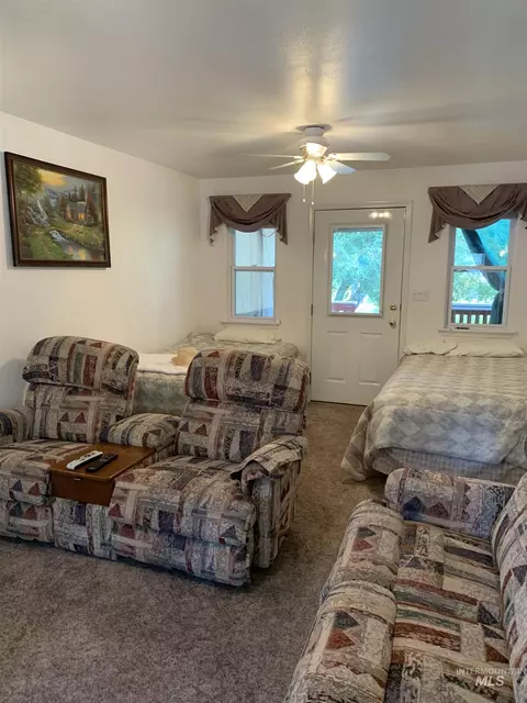 Other - 514 E13 Sawyer St #E13, Cascade, ID 83611 photo 4 of 14