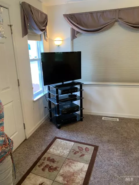 Other - 514 E13 Sawyer St #E13, Cascade, ID 83611 photo 5 of 14