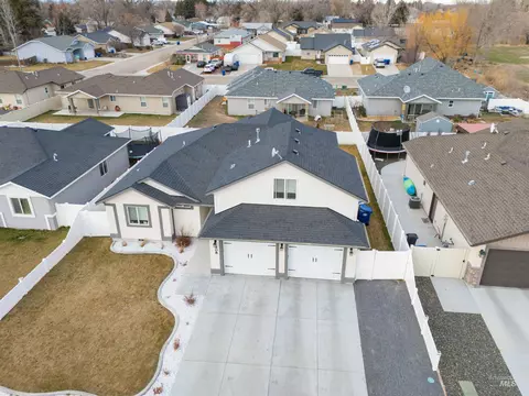 View/Area - 808 E Ave J, Jerome, ID 83338 photo 1 of 5