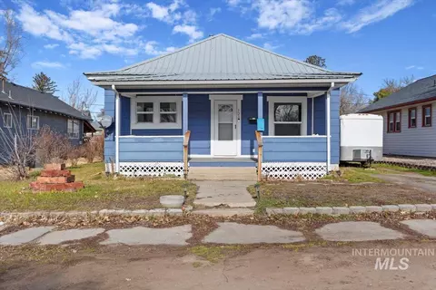 320 B Ave E, Jerome, ID 83338