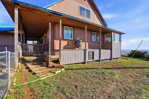 Exterior - 1252 Mesa, Mesa, ID 83643 photo 5 of 11