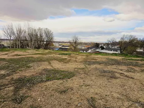 905 E 908 E Verina Cir, Parma, ID 83660 photo 9