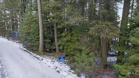 616-618 Teepee Dr, Cascade, ID 83611 photo 17