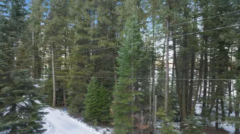 616-618 Teepee Dr, Cascade, ID 83611 photo 4