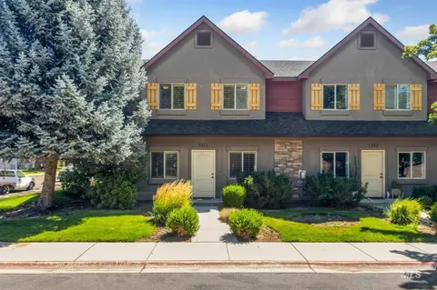5271 Morris Hill Rd, Boise, ID 83706