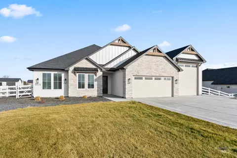 8835 Double Shot Hollow Ln, Middleton, ID 83644