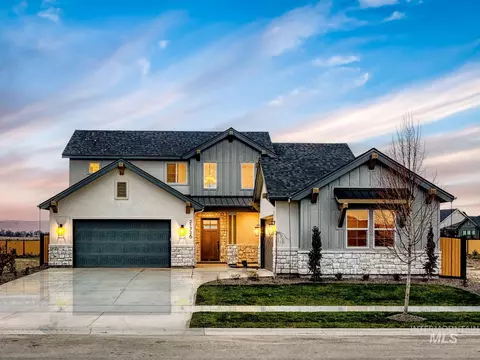 9262 W Sooty Grouse Ct, Garden City, ID 83714