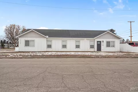 1700 Albion Ave, Burley, ID 83318