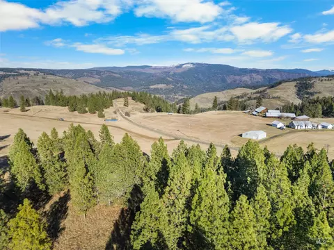 216 Ulmer Rd, Kooskia, ID 83539