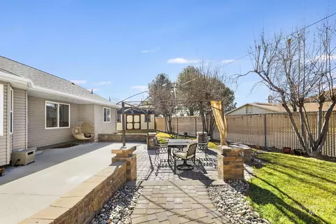 Exterior - 733 Beta Cir, Twin Falls, ID 83301 photo 14 of 17