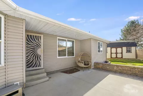 Exterior - 733 Beta Cir, Twin Falls, ID 83301 photo 16 of 17
