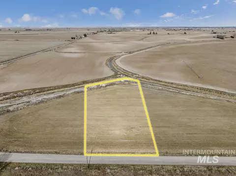 2 300 South Road, Heyburn, ID 83336